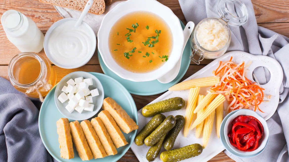 Dietary approaches to reduce TMAO