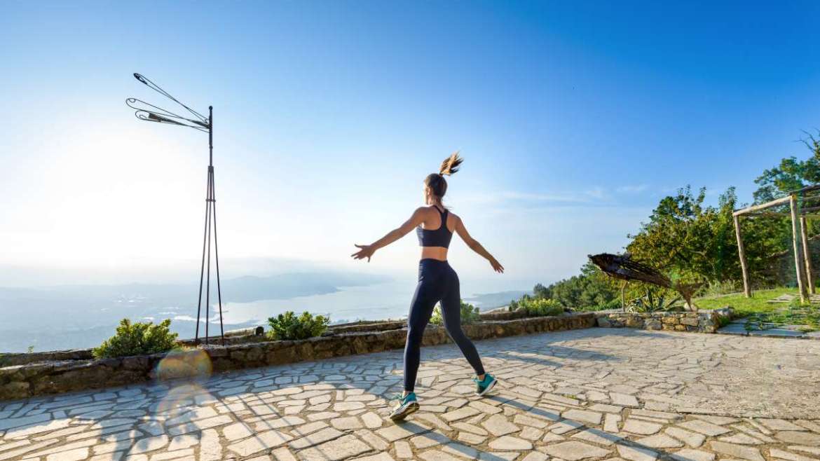 Are you Born an Athlete? Peak time and Caffeine Metabolism